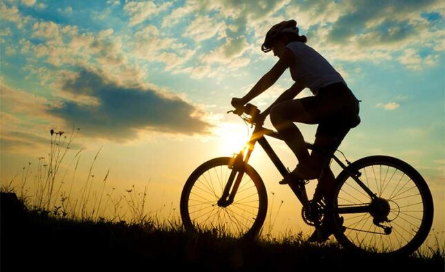 How cyclists simulate the great outdoors