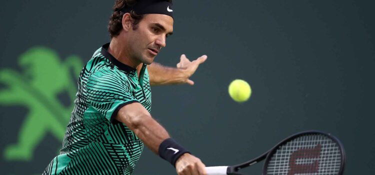Roger Federer wins a record eighth Wimbledon title